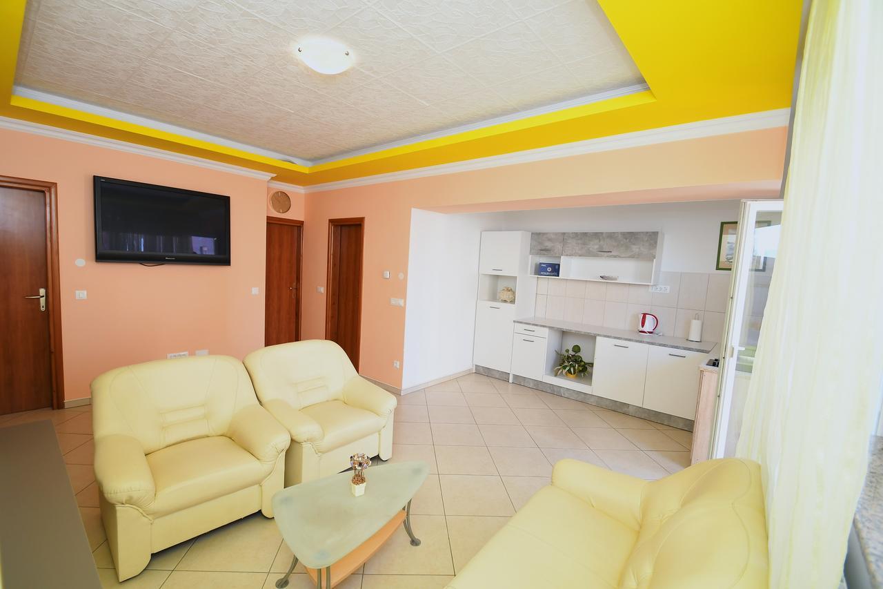 Apartment Mirjana 2 Rijeka Extérieur photo